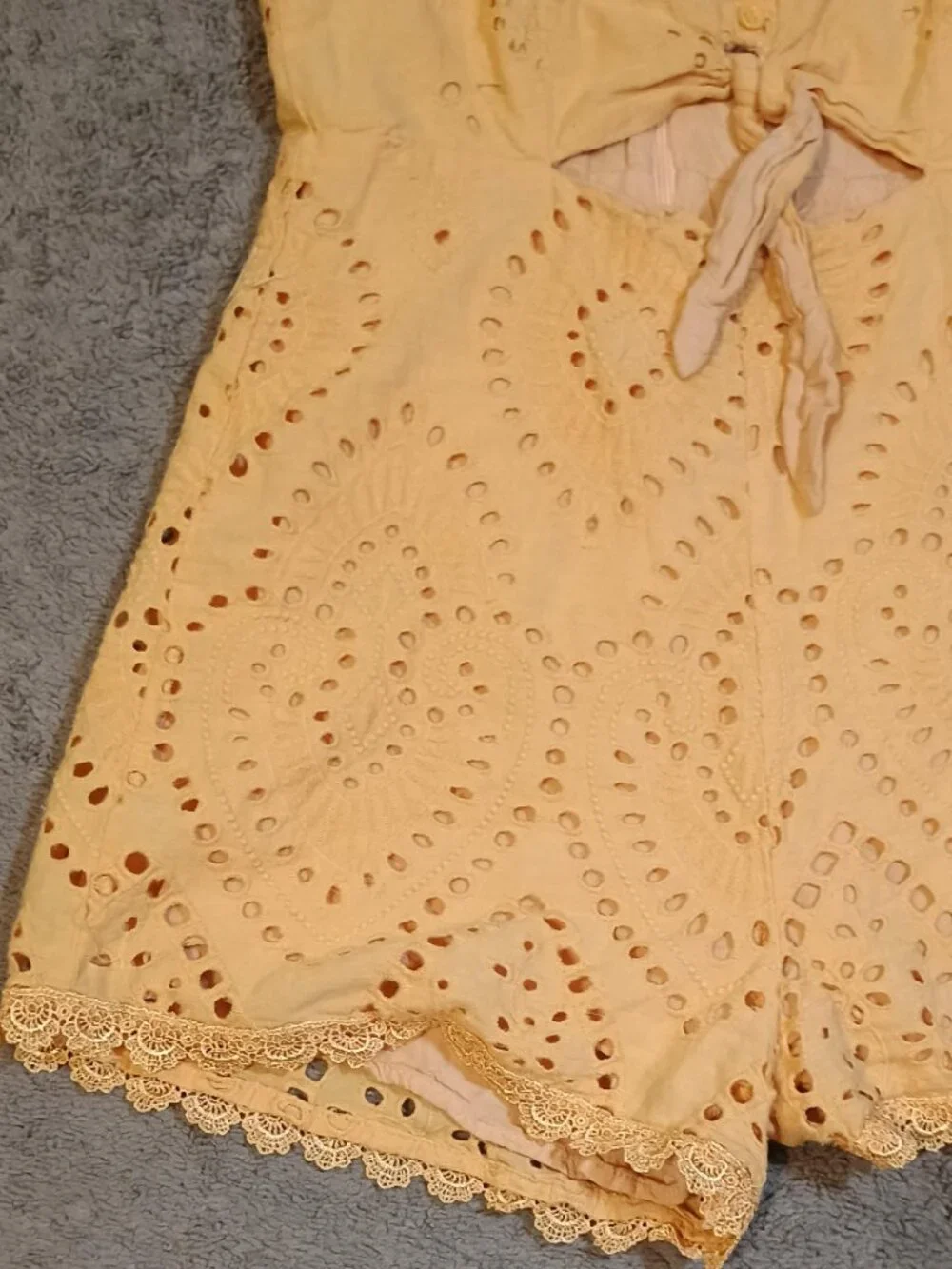 Lulus/Romper/Womens XS/Orange Eyelet Lace Tie Front Cutout Boho Cottagecore Chic